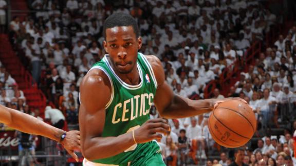 jeff green drives to the hoop