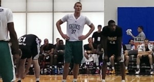 Colton Iverson signs with Turkish team